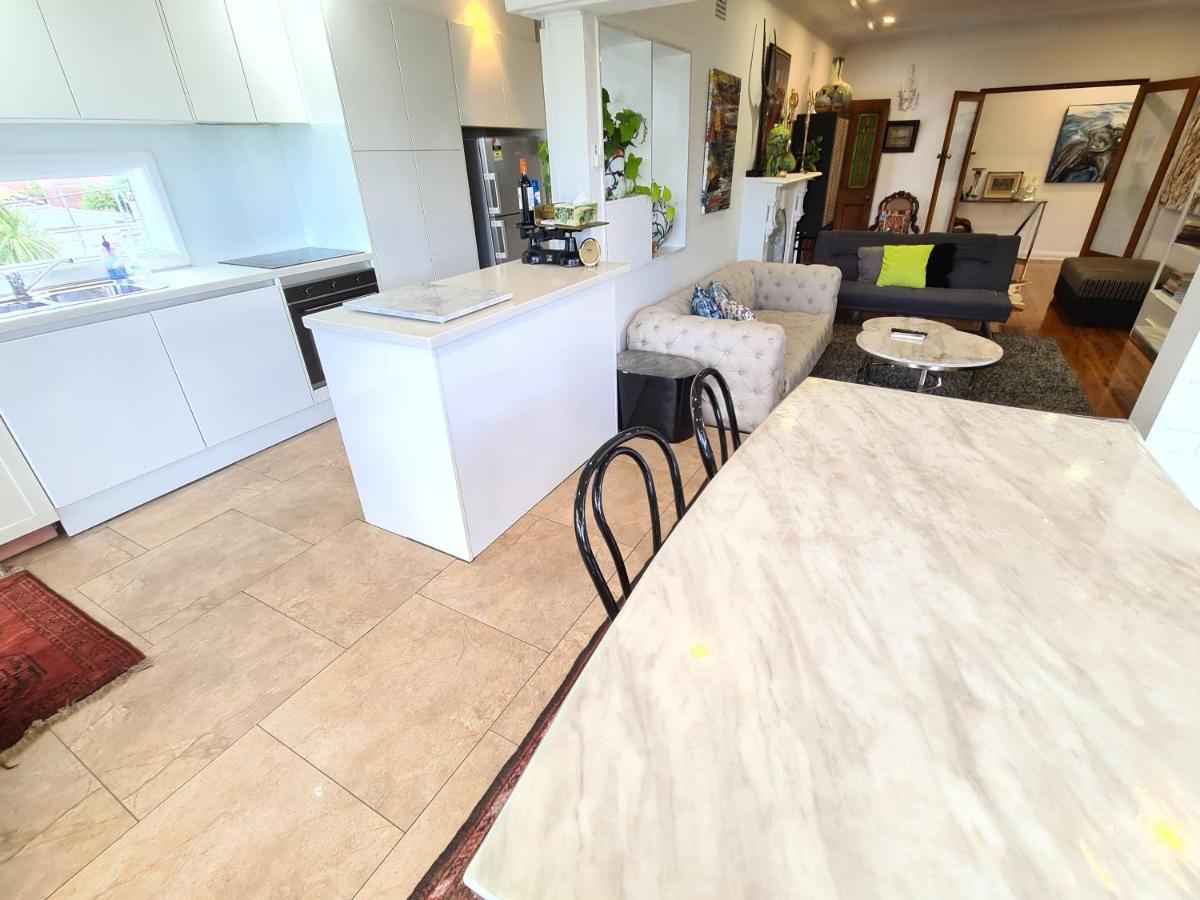 Vista Unit Close To The City & Airport & Train Station And Brighton Le Sands Beach سيدني المظهر الخارجي الصورة
